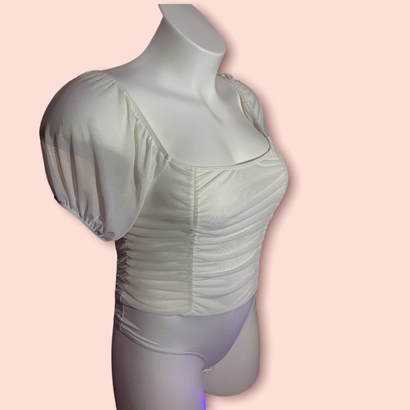 LeLis sheer ruched bodysuit NWT - Picture 4 of 9